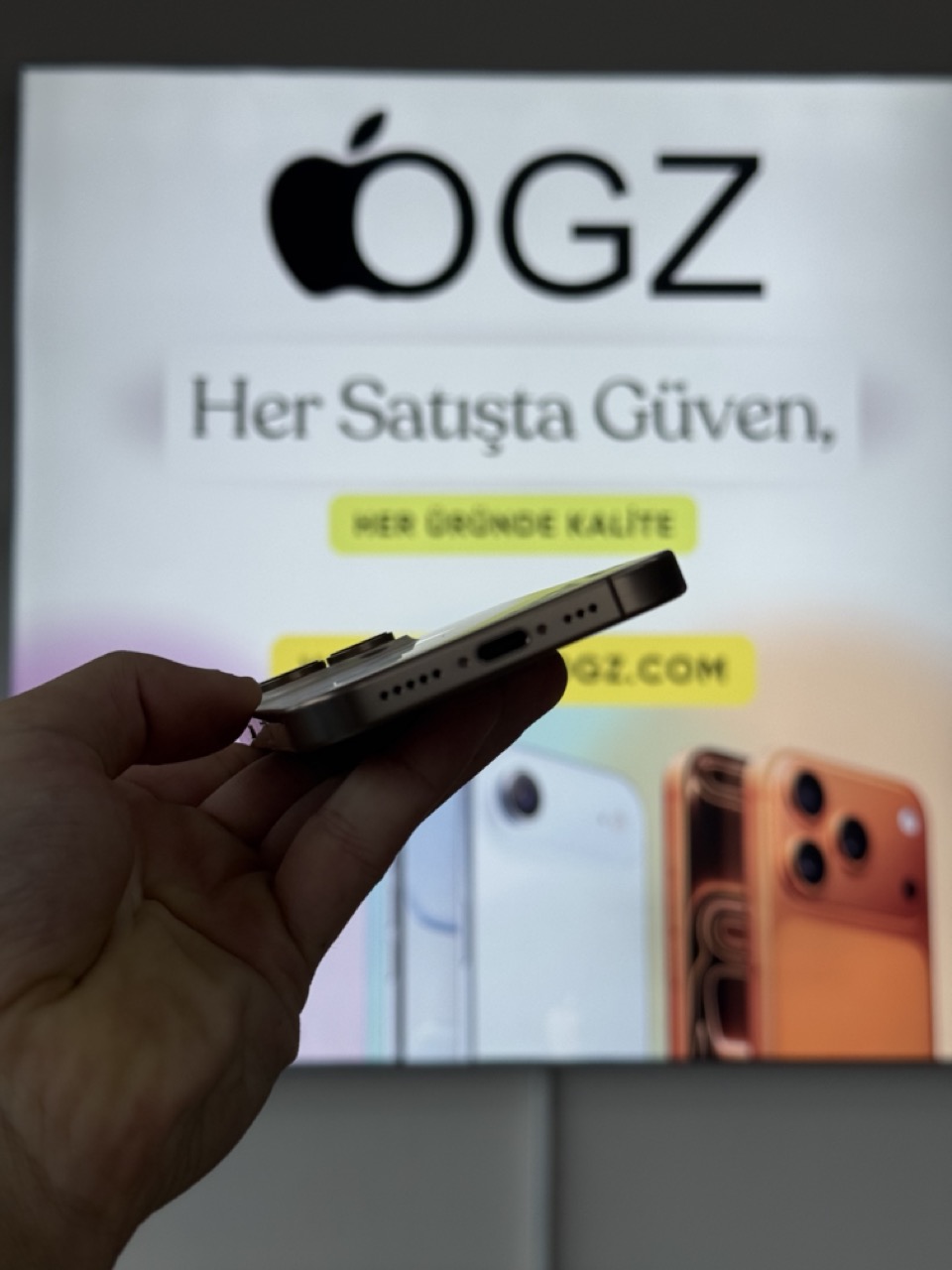 14 Ay Garantili - iPhone 16 Pro 256GB - Çöl Titanyum - %92 - Görsel 4